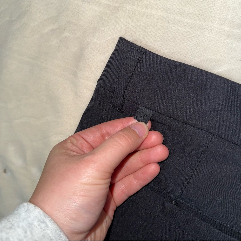 Men’s Lululemon ABC‎ pant - Picture 6 of 6